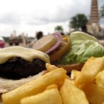 Cheese burguer with a view Cheese burguer with a view