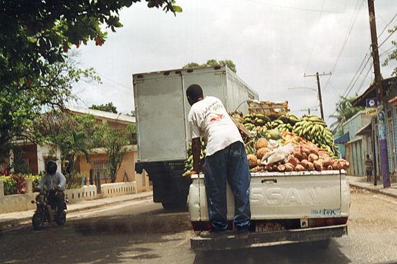 04 Trucks on the way to La Romana market 04 Trucks on the way to La Romana market