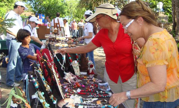 Iliana_at_the_Casa_de_Campo_Living_Bazaar Iliana_at_the_Casa_de_Campo_Living_Bazaar