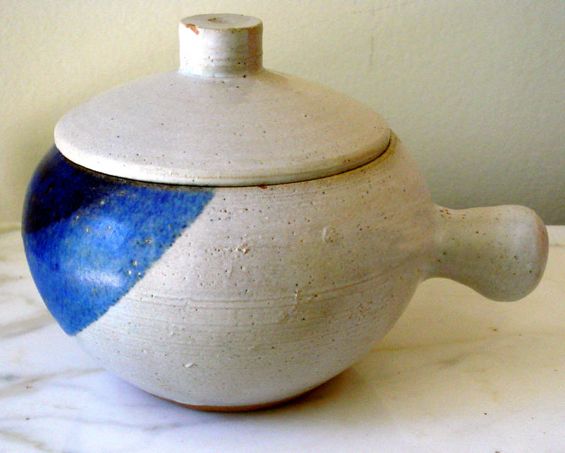 06 Sugar Bowl with Waves of Blue 06 Sugar Bowl with Waves of Blue