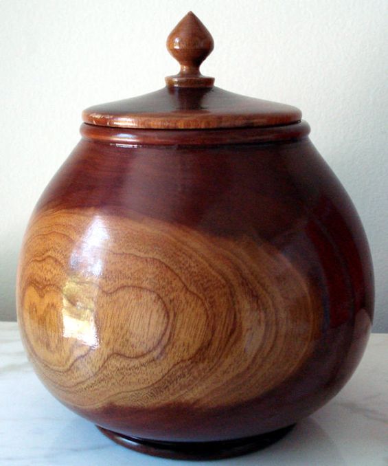 09 Wooden Jar with Lid 09 Wooden Jar with Lid
